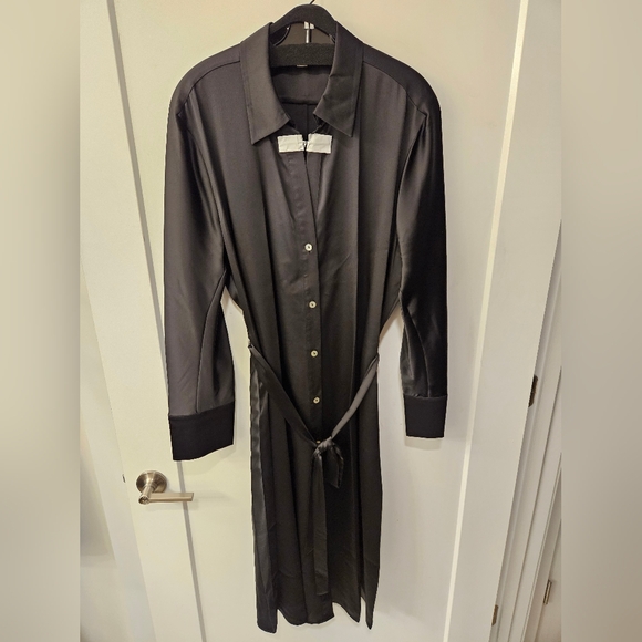 NWT - Vince Nouveau Magnolia Black Long Sleeve Satin Shirt Dress - Size XL - Picture 3 of 15